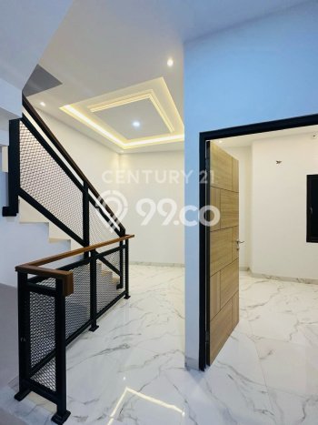 Rumah Modern 3 KT di Utan Kayu Jakarta Timur Unfurnished Rumah Modern 3 KT di Utan Kayu Jakarta Timur Unfurnished