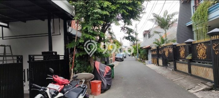 Dijual Hunian Rumah Terawat 3 Kamar di Kampung Ambon, Jakarta Timur Dijual Hunian Rumah Terawat 3 Kamar di Kampung Ambon, Jakarta Timur