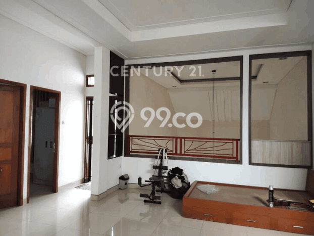 Rumah Luxury Modern Tanpa Renovasi di Rawamangun Jakarta Timur Rumah Luxury Modern Tanpa Renovasi di Rawamangun Jakarta Timur