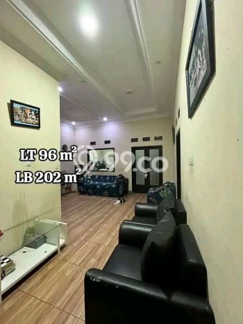 Dijual Rumah Strategis Bagus Punya 4 KT di Arcamanik Bandung SHM Dijual Rumah Strategis Bagus Punya 4 KT di Arcamanik Bandung SHM