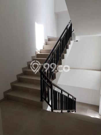 Kantor Bagus Dijual LB 1787m2 Lokasi Strategis Jakarta Selatan Area Cocok untuk Berbisnis Kantor Bagus Dijual LB 1787m2 Lokasi Strategis Jakarta Selatan Area Cocok untuk Berbisnis