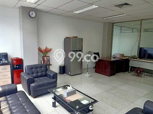 Kantor Dijual di Prime Area Jakarta Selatan Luas 1600m2 Kantor Dijual di Prime Area Jakarta Selatan Luas 1600m2