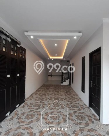 Dijual Rumah Luas Elegan Dengan View Cantik di Jati Padang, Jakarta Selatan Dijual Rumah Luas Elegan Dengan View Cantik di Jati Padang, Jakarta Selatan