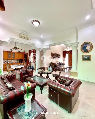 For Sale! Luxury House LT 348m2 Desain Modern di Kalibata For Sale! Luxury House LT 348m2 Desain Modern di Kalibata