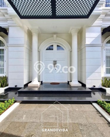 Siap Huni Rumah Mewah 4 Kamar di Tebet Dekat ke Mana Saja Siap Huni Rumah Mewah 4 Kamar di Tebet Dekat ke Mana Saja