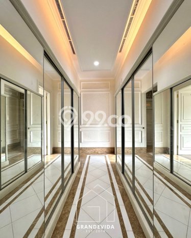 Rumah Mewah Siap Huni LT 778m2 di Kebayoran Baru, Jakarta Selatan Rumah Mewah Siap Huni LT 778m2 di Kebayoran Baru, Jakarta Selatan