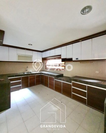 For Sale Rumah Elit Exclusive di Kebayoran Baru, Jakarta Selatan For Sale Rumah Elit Exclusive di Kebayoran Baru, Jakarta Selatan