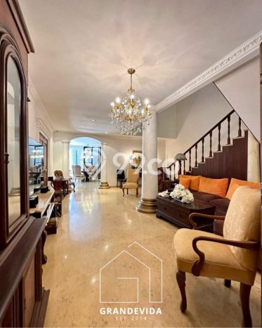 Rumah Elit Modern Tanpa Renovasi di Pondok Indah Jakarta Selatan Rumah Elit Modern Tanpa Renovasi di Pondok Indah Jakarta Selatan