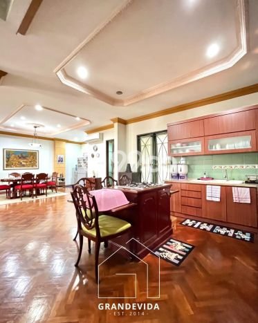 Rumah Luxury Modern Siap Huni di Pondok Indah Jakarta Selatan Rumah Luxury Modern Siap Huni di Pondok Indah Jakarta Selatan