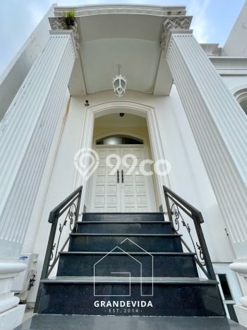 Rumah Luxury Modern Siap Huni di Pondok Indah Jakarta Selatan Rumah Luxury Modern Siap Huni di Pondok Indah Jakarta Selatan