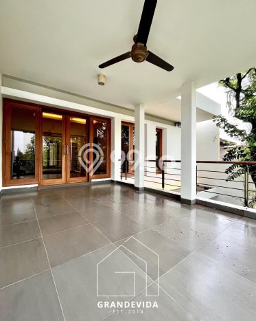Hunian Elit LB 323m2 Siap Pakai Desain Elegan di Lebak Bulus, Jakarta Selatan Hunian Elit LB 323m2 Siap Pakai Desain Elegan di Lebak Bulus, Jakarta Selatan