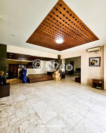 Rumah Mewah Siap Huni LT 1451m2 di Kebayoran Baru, Jakarta Selatan Rumah Mewah Siap Huni LT 1451m2 di Kebayoran Baru, Jakarta Selatan