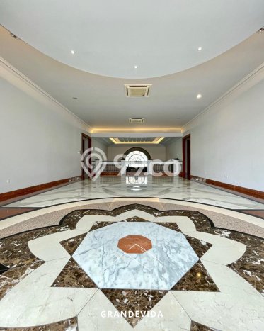 Rumah Luxury Modern Siap Huni di Pondok Indah Jakarta Selatan Rumah Luxury Modern Siap Huni di Pondok Indah Jakarta Selatan