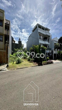 Lahan Dijual Lokasi Strategis di Jakarta Selatan dengan Luas 300m2 Lahan Dijual Lokasi Strategis di Jakarta Selatan dengan Luas 300m2