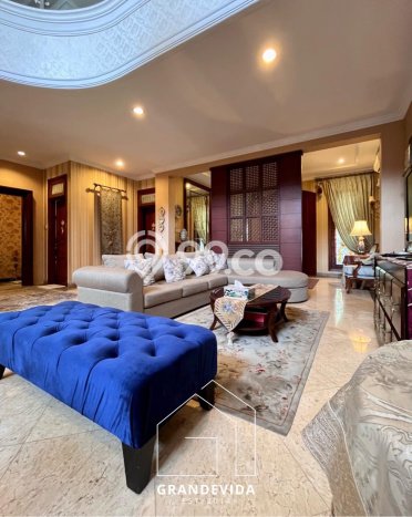 Rumah Eksklusif Siap Huni LT 316m2 di Kebayoran Baru, Jakarta Selatan Rumah Eksklusif Siap Huni LT 316m2 di Kebayoran Baru, Jakarta Selatan