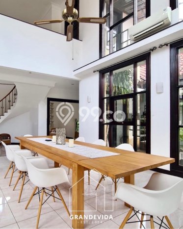 Hunian Mewah LB 700m2 Siap Huni Desain Elegan di Pondok Indah, Jakarta Selatan Hunian Mewah LB 700m2 Siap Huni Desain Elegan di Pondok Indah, Jakarta Selatan