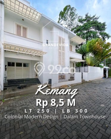 Rumah Elit Modern Tanpa Renovasi di Kemang Jakarta Selatan Rumah Elit Modern Tanpa Renovasi di Kemang Jakarta Selatan