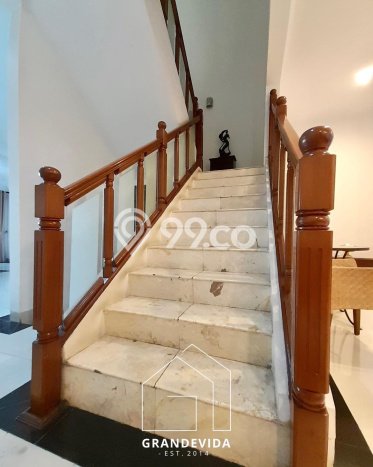 Rumah Luxury Modern Siap Huni di Pondok Indah Jakarta Selatan Rumah Luxury Modern Siap Huni di Pondok Indah Jakarta Selatan