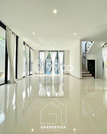 Dijual Rumah Mewah Elegan Dengan View Eksklusif di Kemang, Jakarta Selatan Dijual Rumah Mewah Elegan Dengan View Eksklusif di Kemang, Jakarta Selatan