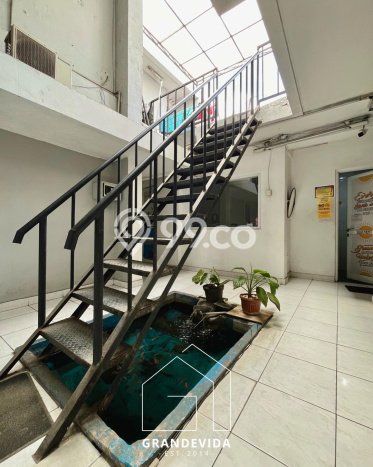Unit Komersial Dijual di Kebayoran Baru Jakarta Selatan Luas Bangunan 520m2 Unit Komersial Dijual di Kebayoran Baru Jakarta Selatan Luas Bangunan 520m2