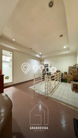 Rumah Elit LB 400m2 Siap Huni Desain Elegan di Kemang, Jakarta Selatan Rumah Elit LB 400m2 Siap Huni Desain Elegan di Kemang, Jakarta Selatan