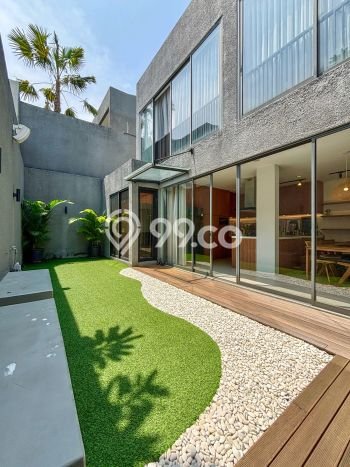 Hunian Mewah LB 300m2 Siap Huni Desain Elegan di Veteran, Jakarta Selatan Hunian Mewah LB 300m2 Siap Huni Desain Elegan di Veteran, Jakarta Selatan