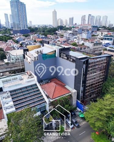 Kantor Dijual Lokasi Emas di Kebayoran Baru Luas 650m2 Kantor Dijual Lokasi Emas di Kebayoran Baru Luas 650m2