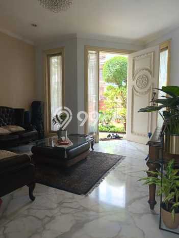 Dijual Rumah Mewah Exclusive di Kebayoran Baru, Jakarta Selatan Dijual Rumah Mewah Exclusive di Kebayoran Baru, Jakarta Selatan