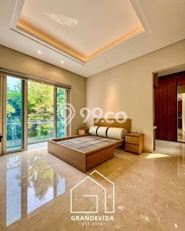 Hunian Mewah LB 315m2 Siap Huni Desain Elegan di Kuningan, Jakarta Selatan Hunian Mewah LB 315m2 Siap Huni Desain Elegan di Kuningan, Jakarta Selatan