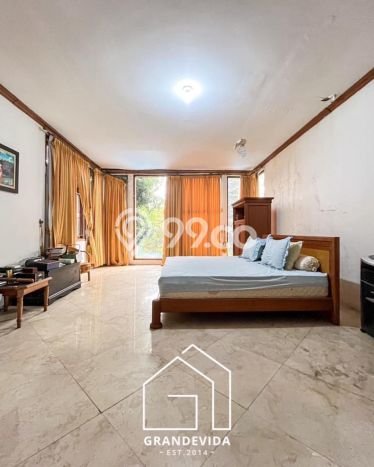 For Sale! Luxury House LT 1628m2 Desain Elegan di Pejaten For Sale! Luxury House LT 1628m2 Desain Elegan di Pejaten