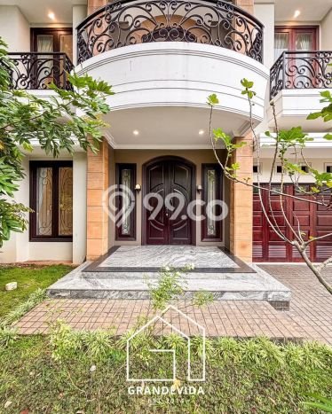 Hunian Mewah LB 425m2 Siap Huni Desain Elegan di Pondok Indah, Jakarta Selatan Hunian Mewah LB 425m2 Siap Huni Desain Elegan di Pondok Indah, Jakarta Selatan