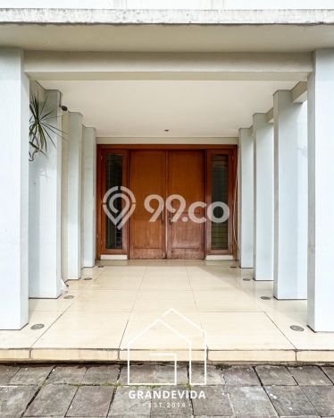Dijual Hunian Mewah dengan Fasilitas Sekitar Komplit di Kebayoran Baru, Jakarta Selatan Dijual Hunian Mewah dengan Fasilitas Sekitar Komplit di Kebayoran Baru, Jakarta Selatan