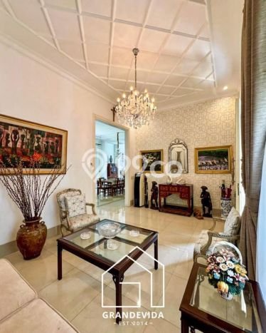 Hunian Mewah LB 348m2 Siap Huni Desain Elegan di Cipete, Jakarta Selatan Hunian Mewah LB 348m2 Siap Huni Desain Elegan di Cipete, Jakarta Selatan