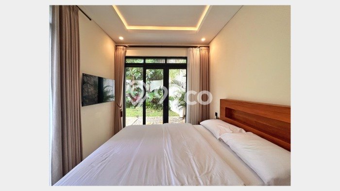Vila Kawasan , Area 192m2m², Posisi Premium Vila Kawasan , Area 192m2m², Posisi Premium