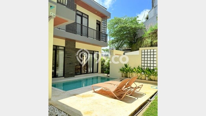 Vila Kawasan , Area 192m2m², Posisi Premium Vila Kawasan , Area 192m2m², Posisi Premium