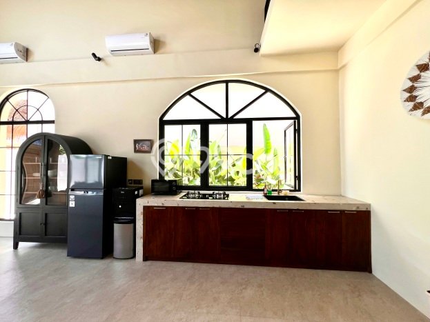 LOKASI STRATEGIS! Vila Kawasan , Ukuran 200m2m², Dekat pusat umum LOKASI STRATEGIS! Vila Kawasan , Ukuran 200m2m², Dekat pusat umum