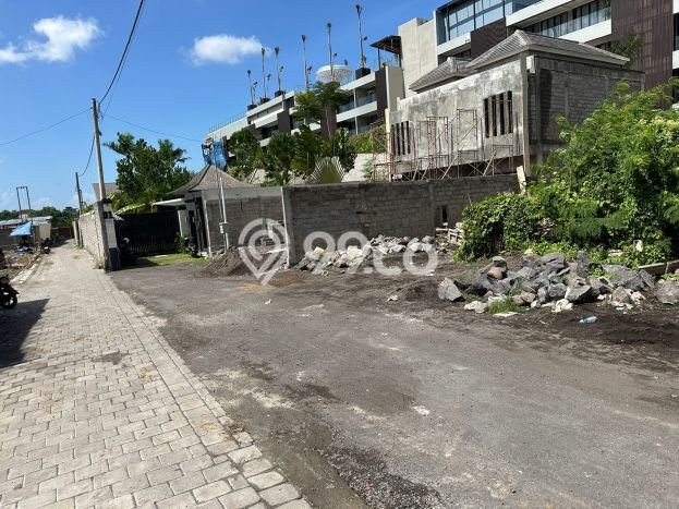 Tanah Dijual Lokasi Strategis di Badung dengan Luas 200m2 Tanah Dijual Lokasi Strategis di Badung dengan Luas 200m2