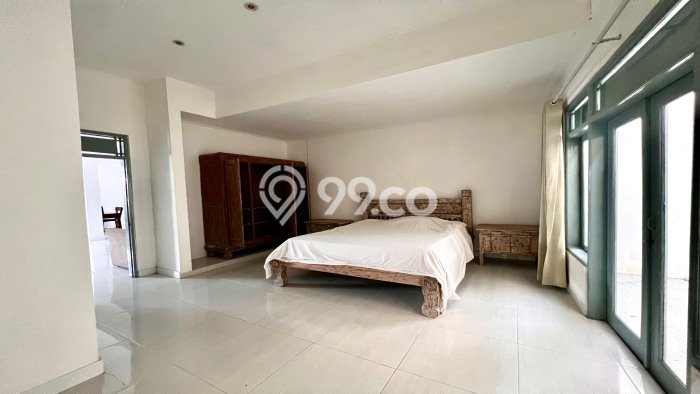 For Sale! Premium House LT 182m2 Desain Modern di Kerobokan For Sale! Premium House LT 182m2 Desain Modern di Kerobokan