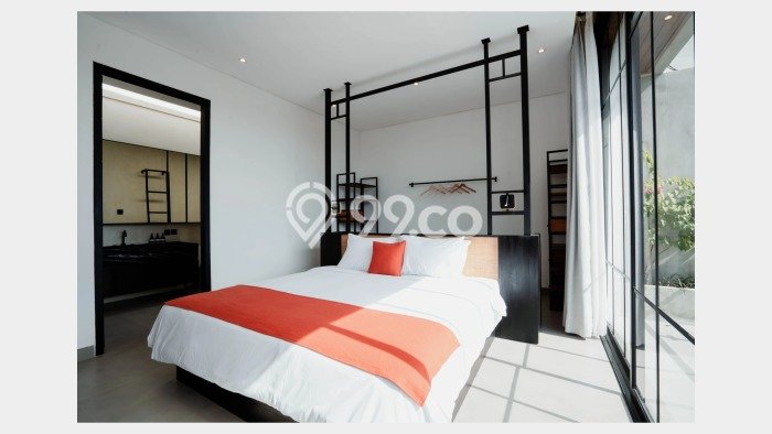 DIJUAL! Vila Kawasan , Luas 214m2m², Dekat Mudah Fasilitas Umum DIJUAL! Vila Kawasan , Luas 214m2m², Dekat Mudah Fasilitas Umum