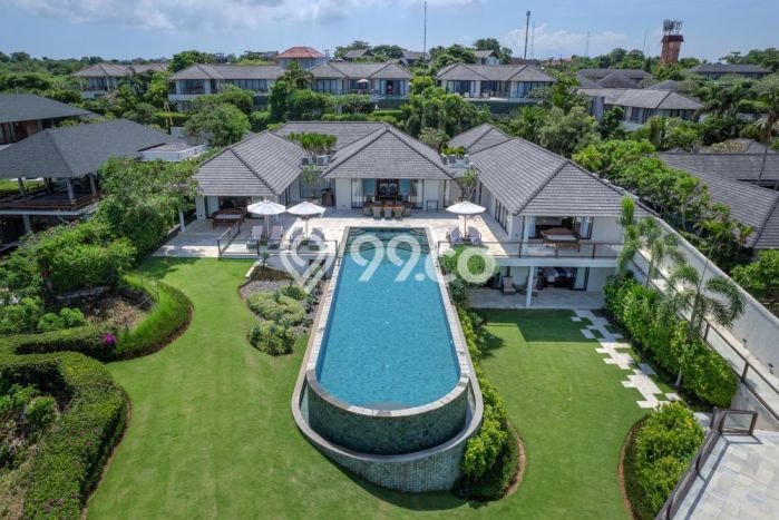 Vila di , Luas 1780m2m², Lingkungan Nyaman Vila di , Luas 1780m2m², Lingkungan Nyaman