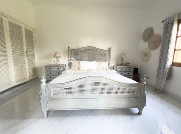 Tempat Strategis! Vila Kawasan , Ukuran 615m2m², Area Asri dan tenang Tempat Strategis! Vila Kawasan , Ukuran 615m2m², Area Asri dan tenang