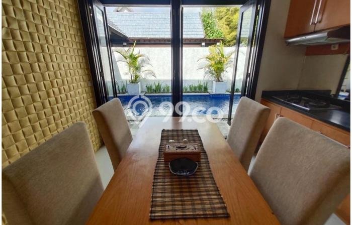 For Sale! Luxury House LT 150m2 Desain Elegan di Seminyak For Sale! Luxury House LT 150m2 Desain Elegan di Seminyak