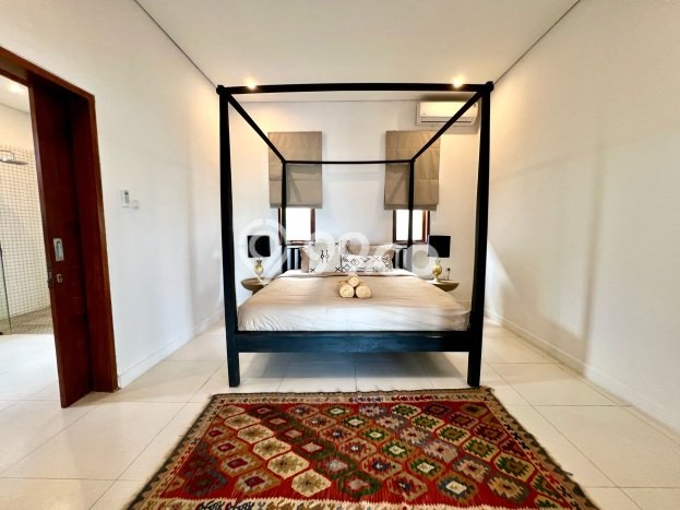 AREA PREMIUM! Vila Kawasan , Area 400m2m², Akses ke pusat kota AREA PREMIUM! Vila Kawasan , Area 400m2m², Akses ke pusat kota