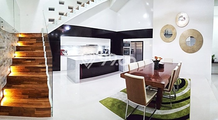 Dijual Segera! Vila Kawasan , Area 400m2m², Posisi Premium dekat dengan berbagai kebutuhan Dijual Segera! Vila Kawasan , Area 400m2m², Posisi Premium dekat dengan berbagai kebutuhan