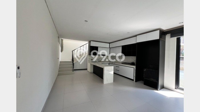 Vila di , Area 250m2m², Area Strategis Vila di , Area 250m2m², Area Strategis