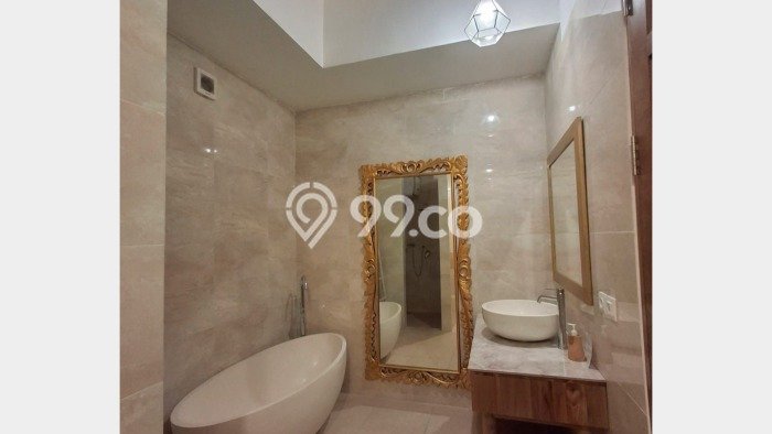 DIJUAL! Vila di , Luas 400m2m², Lokasi Strategis DIJUAL! Vila di , Luas 400m2m², Lokasi Strategis