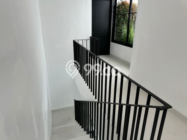 Peluang Langka! Vila Kawasan , Area 156m2m², Kawasan Berkembang dengan potensi meningkat Peluang Langka! Vila Kawasan , Area 156m2m², Kawasan Berkembang dengan potensi meningkat