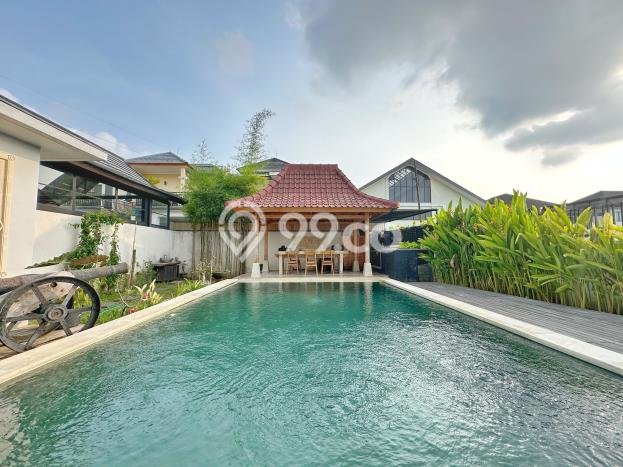 FOR SALE! Vila Kawasan , Area 285m2m², Dekat Mudah Pusat Kota FOR SALE! Vila Kawasan , Area 285m2m², Dekat Mudah Pusat Kota