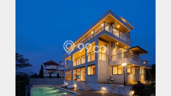 Peluang Bisnis! Vila Kawasan , Ukuran 1059m2m², Lokasi Strategis dengan potensi tinggi Peluang Bisnis! Vila Kawasan , Ukuran 1059m2m², Lokasi Strategis dengan potensi tinggi