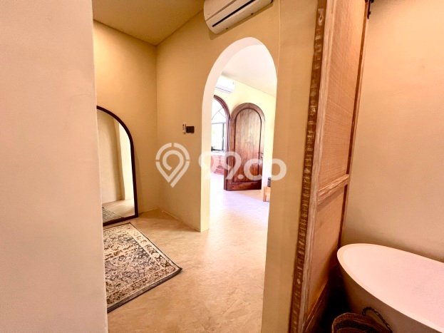 LOKASI STRATEGIS! Vila Kawasan , Ukuran 200m2m², Dekat pusat umum LOKASI STRATEGIS! Vila Kawasan , Ukuran 200m2m², Dekat pusat umum